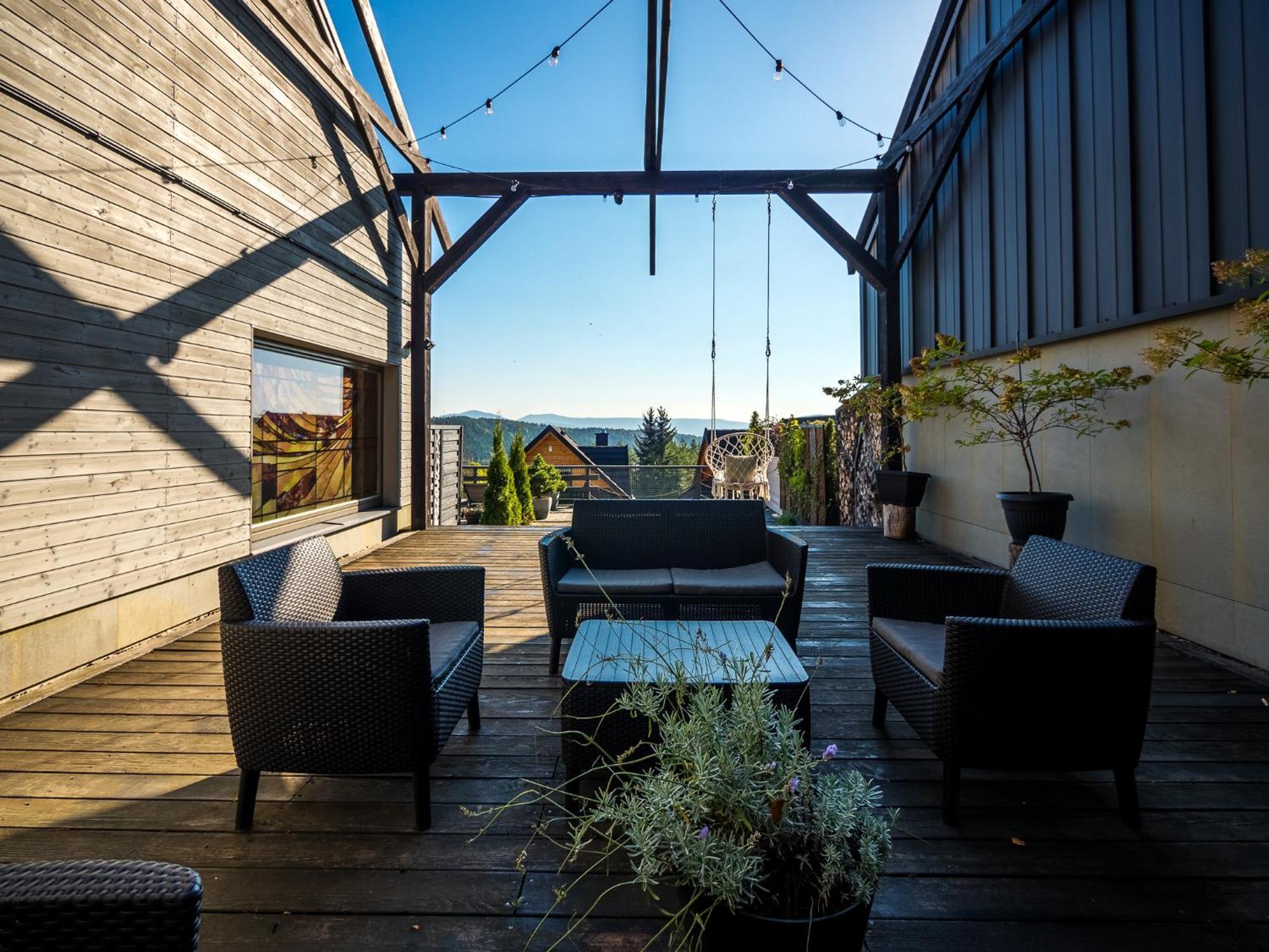 Sloneczny Chelm - Apartamenty W Gorach, Prywatna Sauna Jacuzzi Balia W Cenie, Spa, Grill, Stok Narciarski Myslenice, Sciezki Rowerowe, Rzeka Raba, Widok Na Tatry Exterior photo