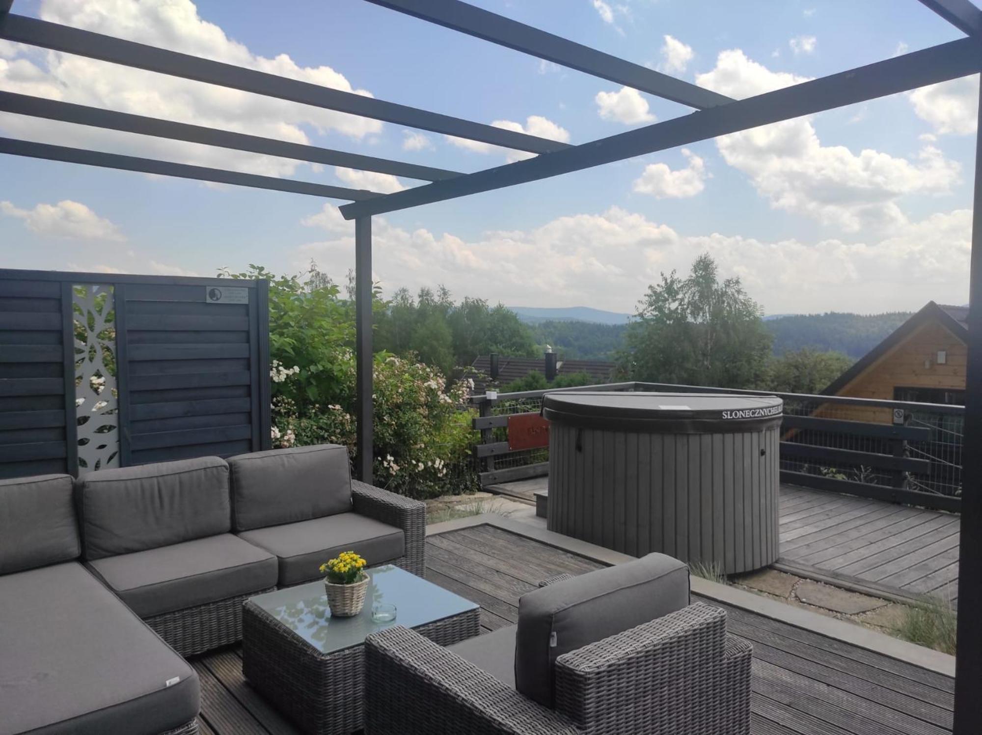 Sloneczny Chelm - Apartamenty W Gorach, Prywatna Sauna Jacuzzi Balia W Cenie, Spa, Grill, Stok Narciarski Myslenice, Sciezki Rowerowe, Rzeka Raba, Widok Na Tatry Exterior photo