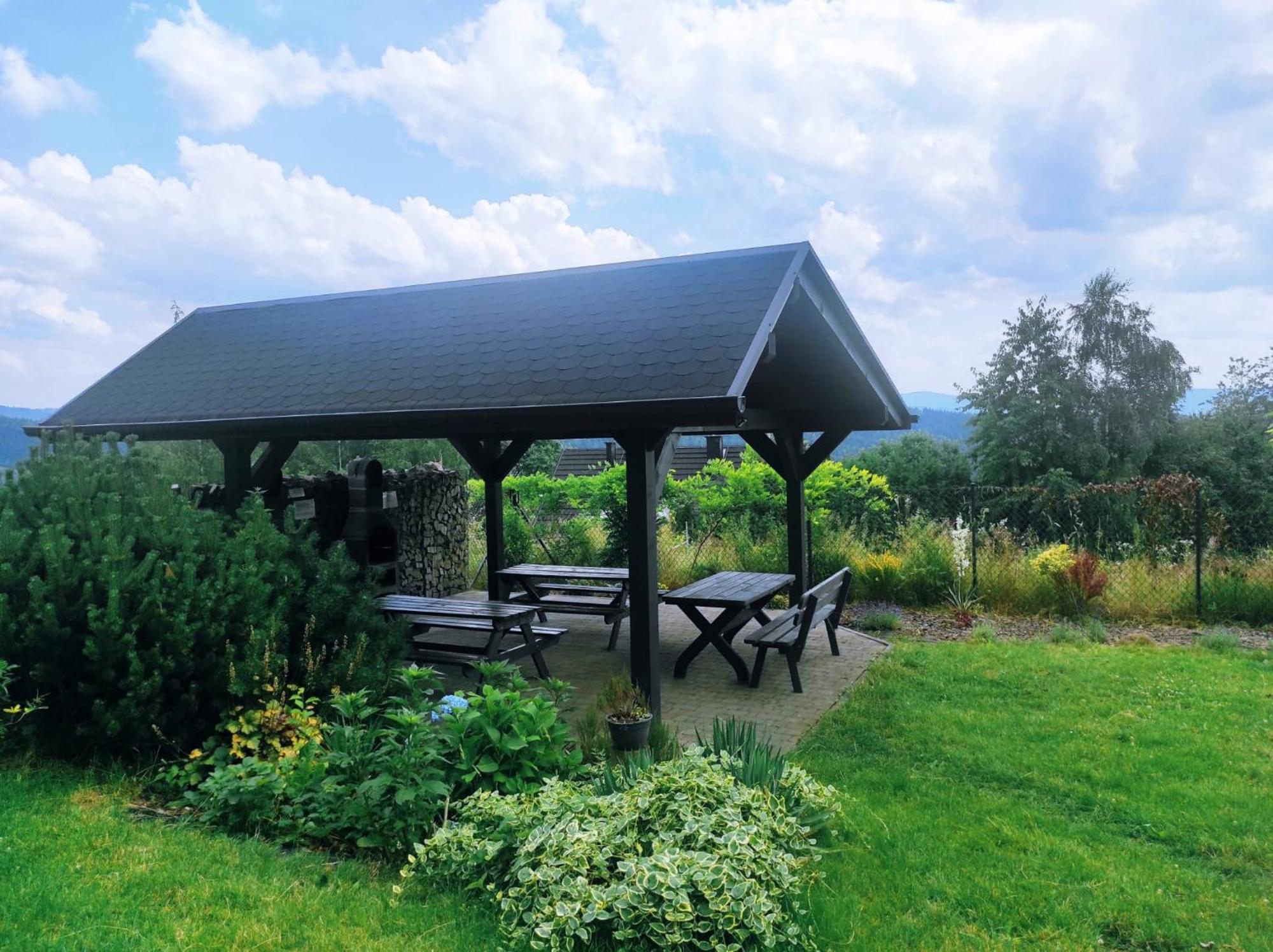 Sloneczny Chelm - Apartamenty W Gorach, Prywatna Sauna Jacuzzi Balia W Cenie, Spa, Grill, Stok Narciarski Myslenice, Sciezki Rowerowe, Rzeka Raba, Widok Na Tatry Exterior photo